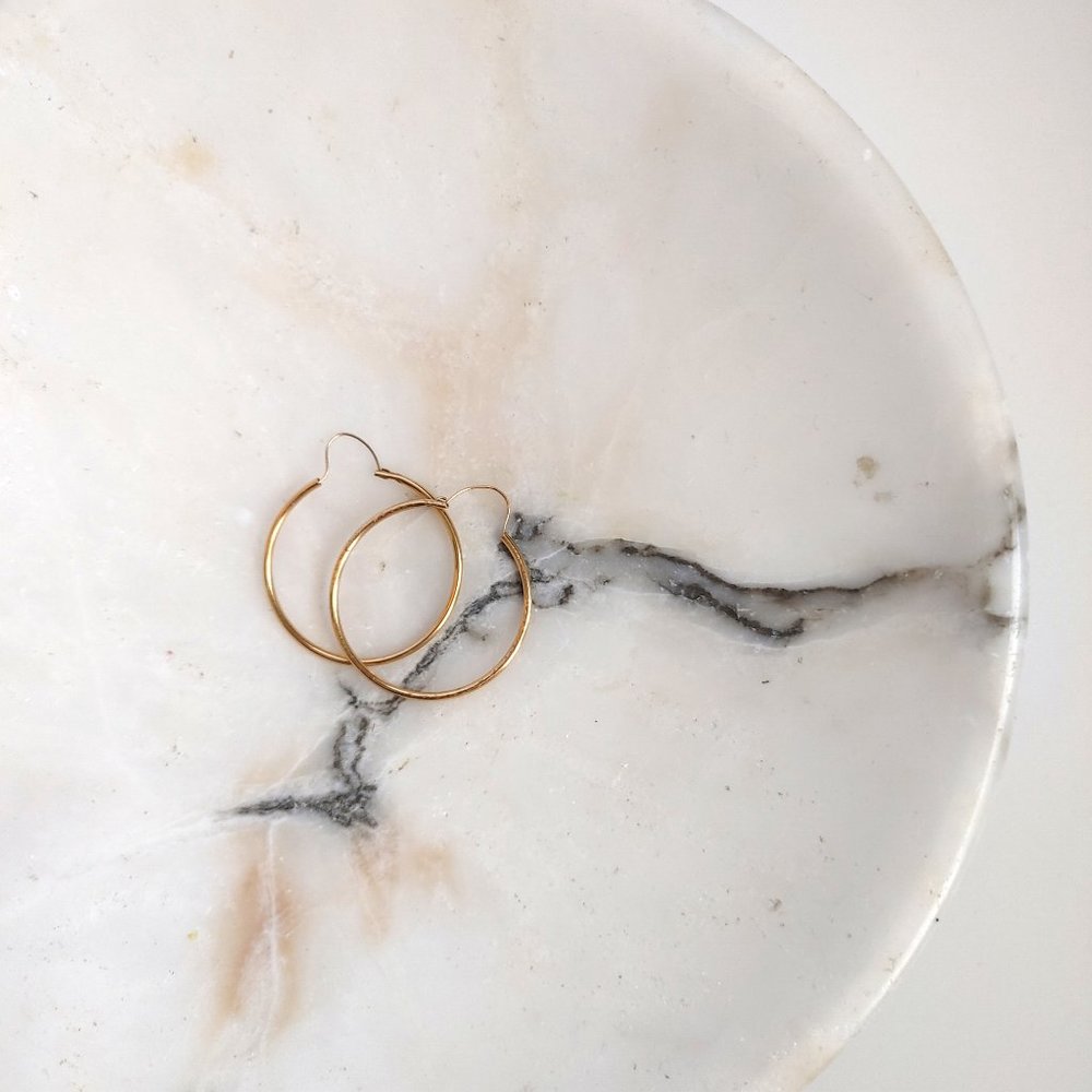 UNBRANDED 14k gold small thin hoop earrings